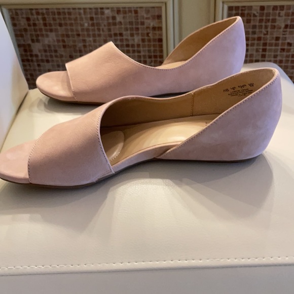 WOMENS ALIZERNATURA FLATS BUFF COLOR SIZE 11 M SUEDE LEATHER UPPER CUT OUT SIDE - Picture 5 of 10